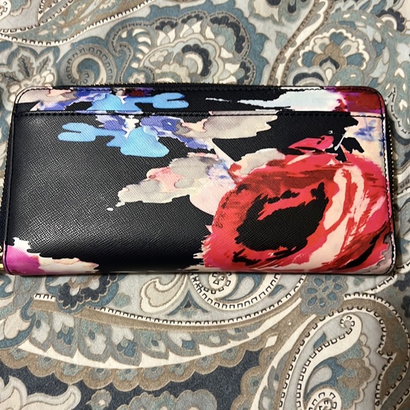 EEUC Kate Spade watercolor floral tote AND wallet - Picture 10 of 15